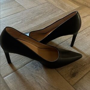 NWOB New Day Women’s Black Tara Pumps Shoes With Memory Foam Insoles 9